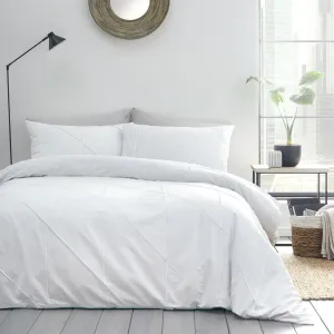 Dart Duvet Cover Set by Serene in White